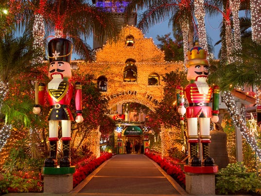 10 Best Hotels That Go All Out For The Holidays