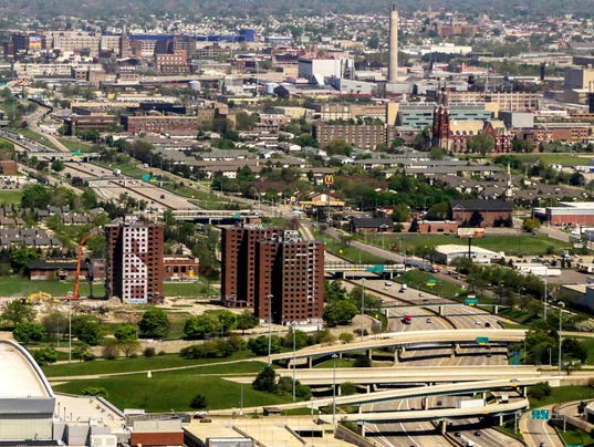 636093036152165440-IMG-051914-Detroitview-r-1-.JPG