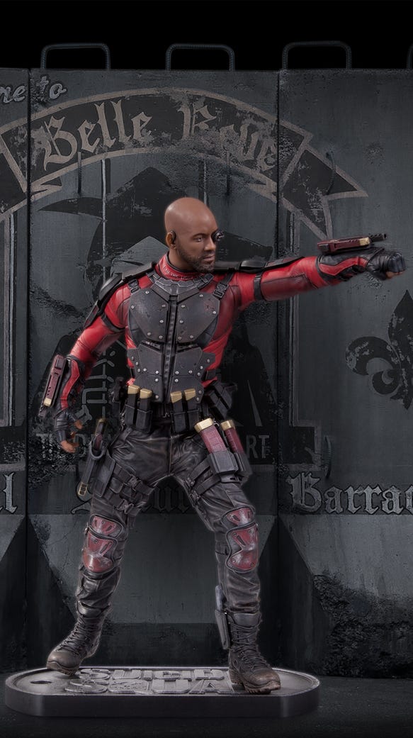 635890571725324396-SS-Deadshot-Statue-1.jpg