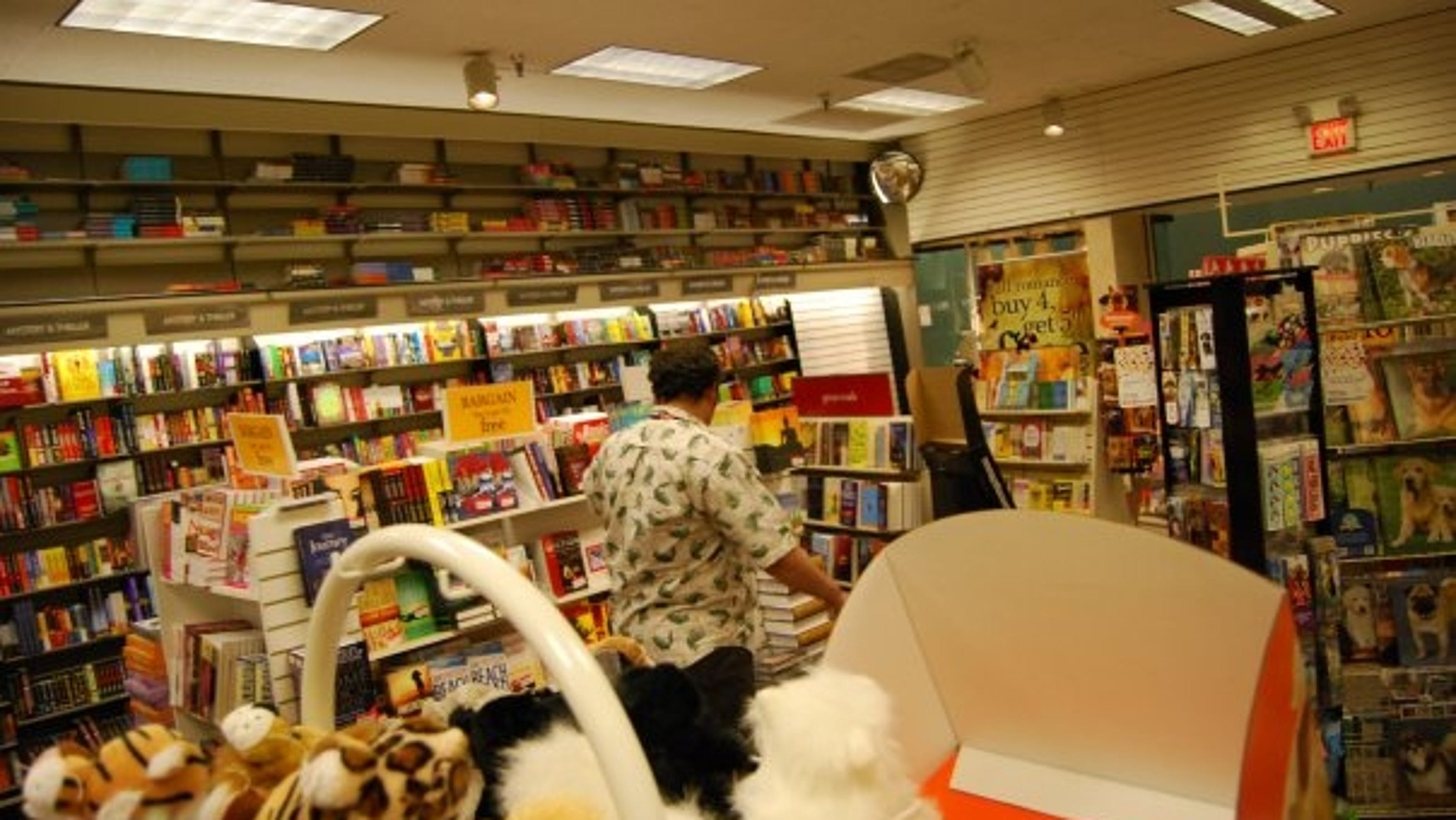 Waldenbooks an original 40 store at Indian Mound Mall