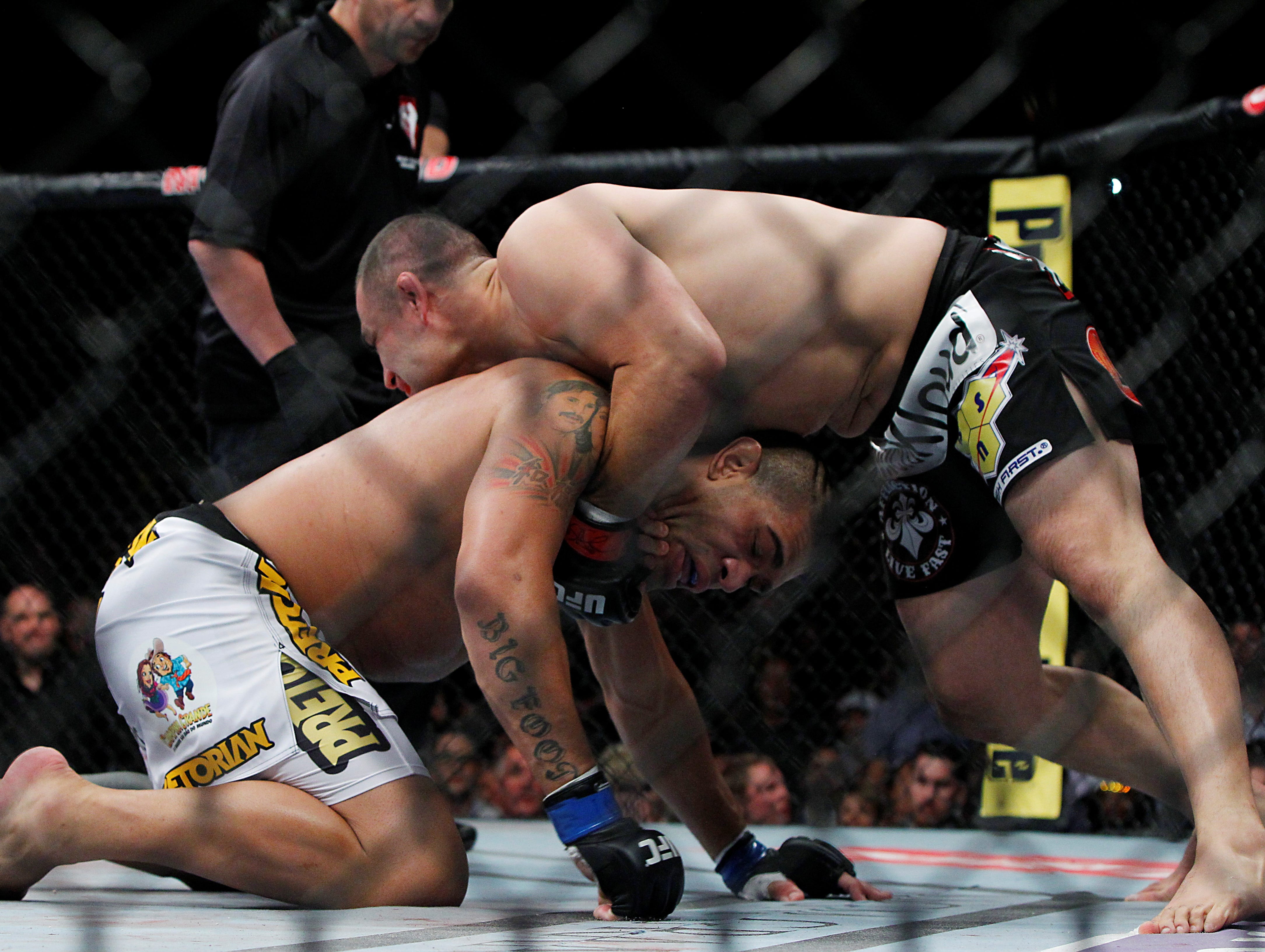 UFC's Velasquez-Dos Santos trilogy should be special