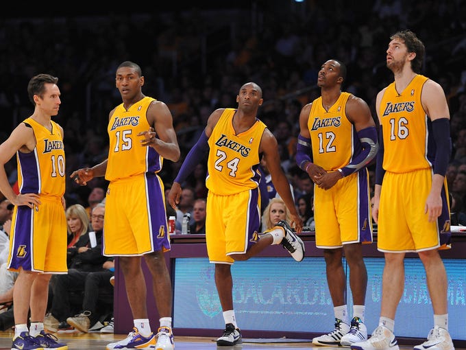 2012-10-31-lakers-4_3.jpg