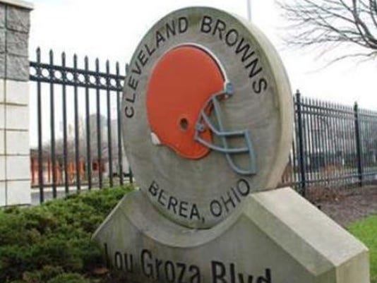635772342385883779-Browns2