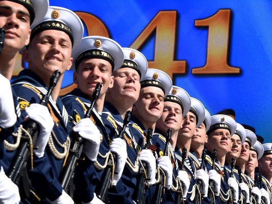 RUSSIA_SAILORS