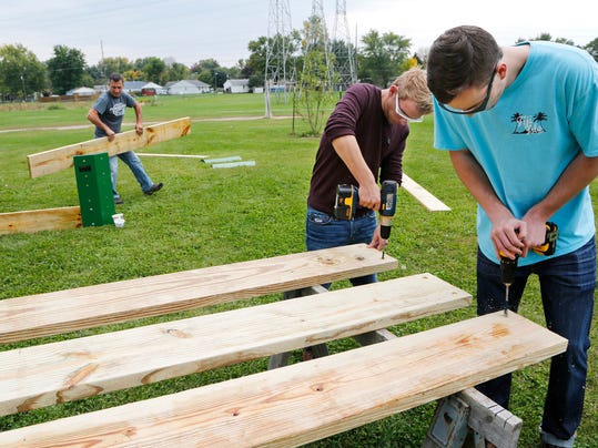 Students build gaga pit for local school