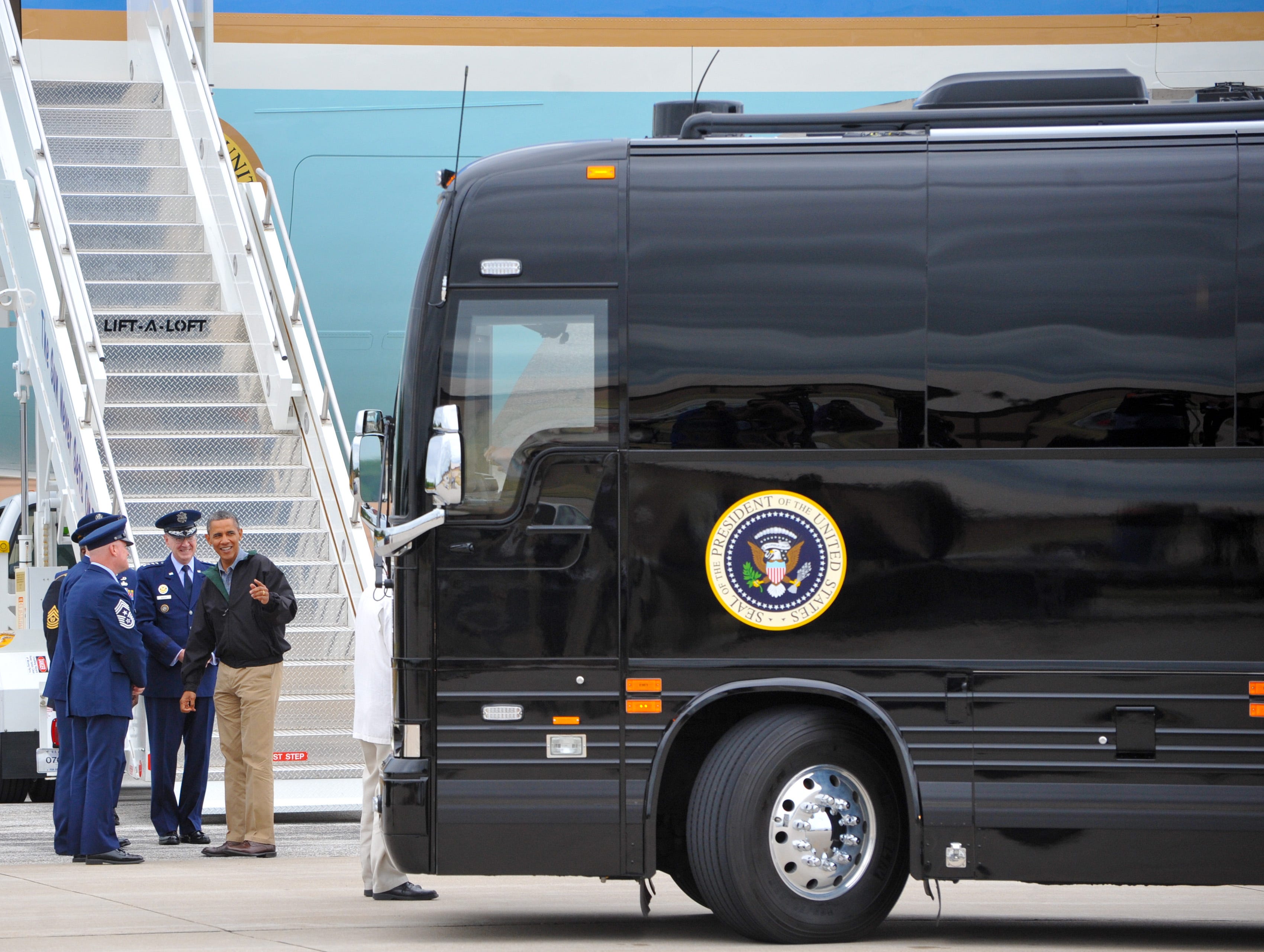 obama-bus