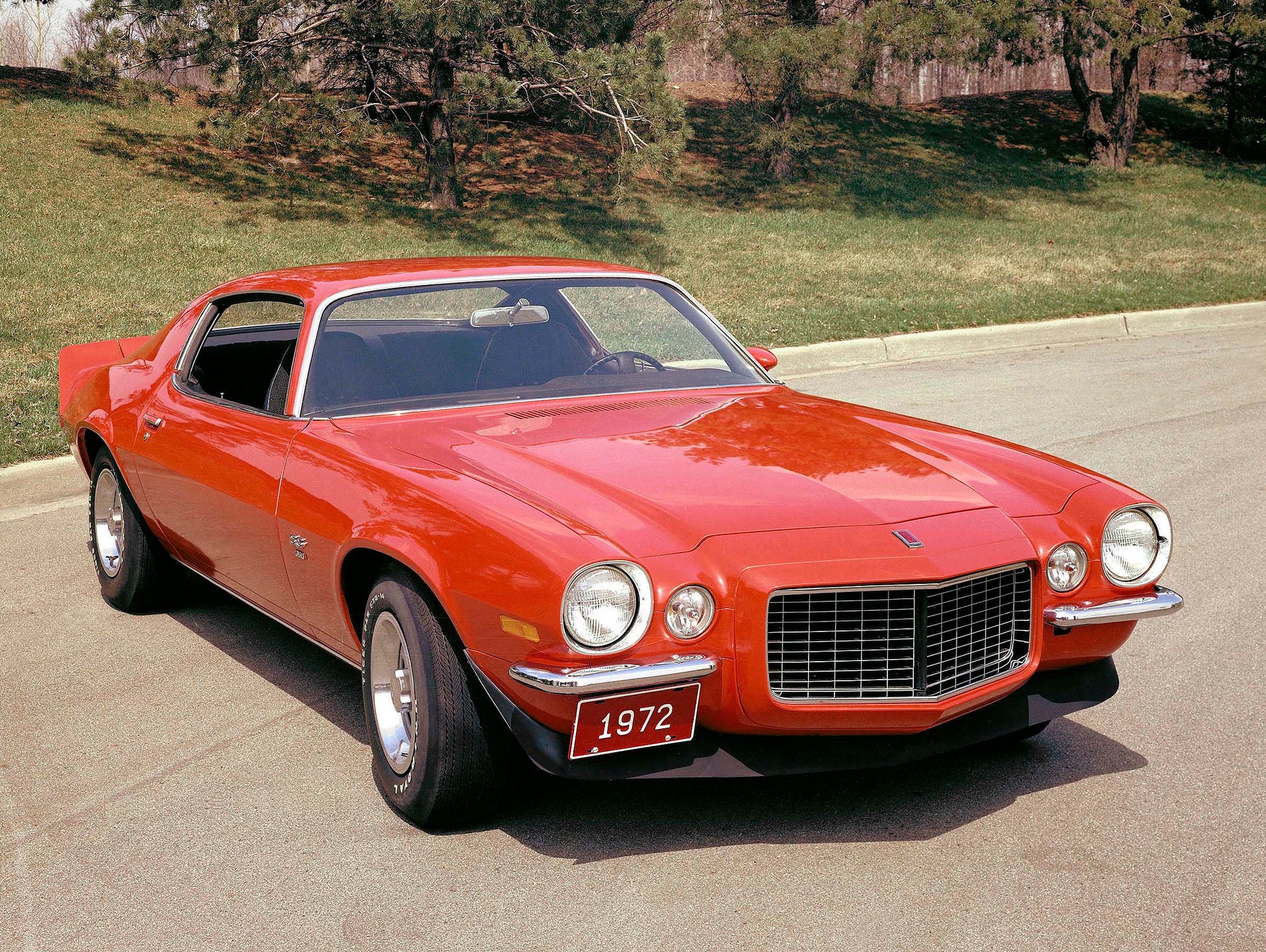 1972: Due to a strike, Camaro would only produce 68,651