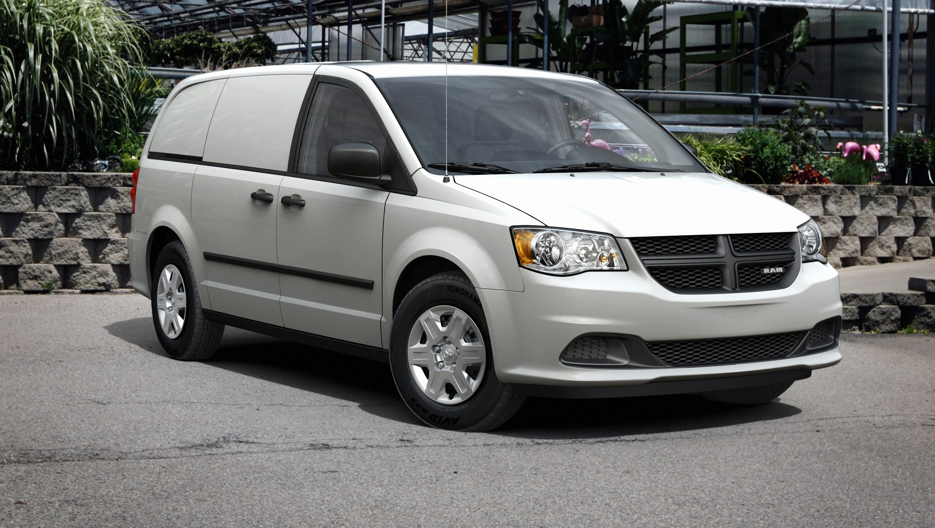 Chrysler minivan recall airbags