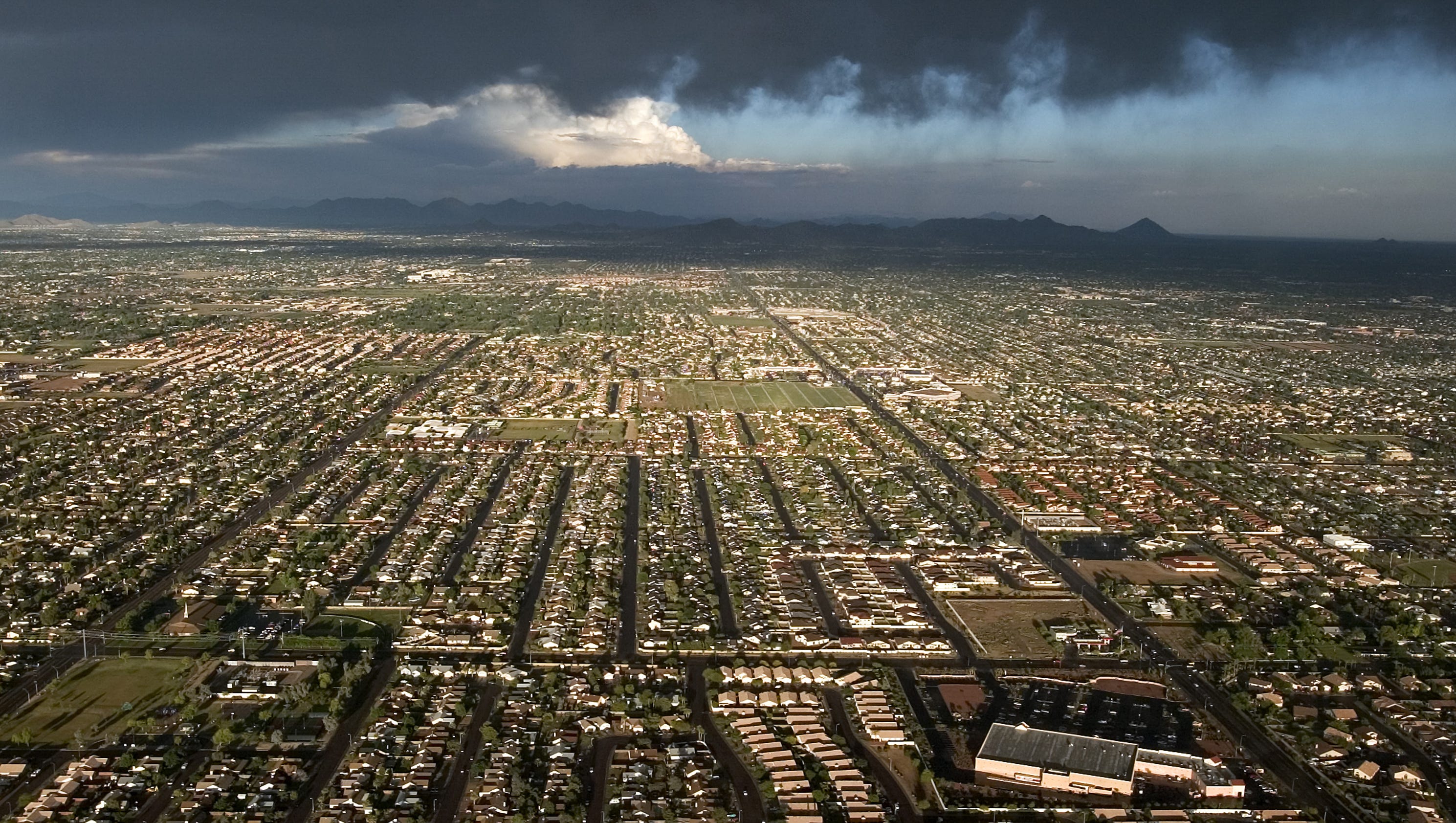 Over the Valley Aerial photos of the Phoenix area
