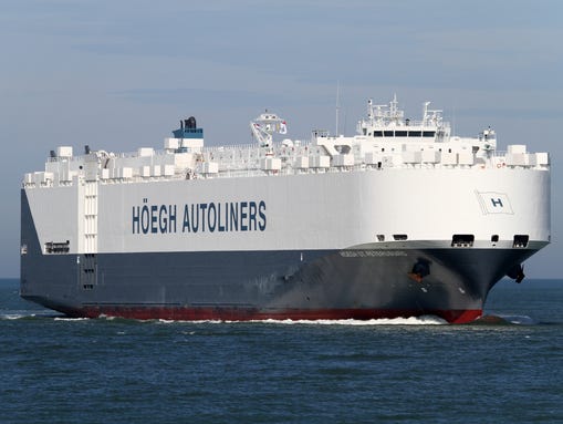 Norwegian ship St. Petersburg