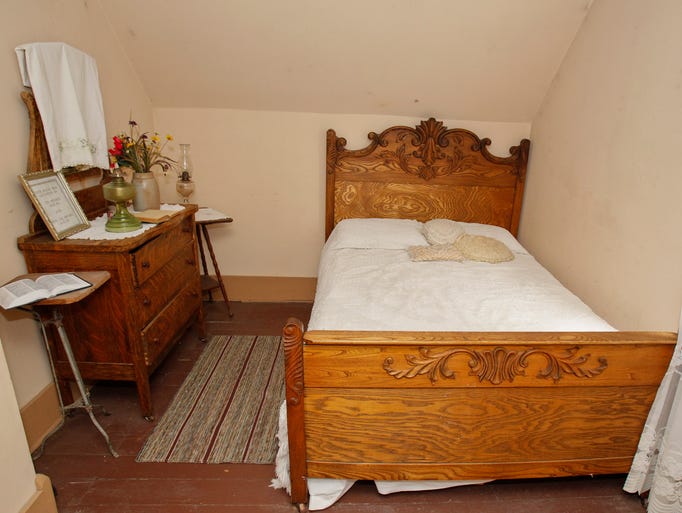 20 photos Inside the Villisca Axe Murder House