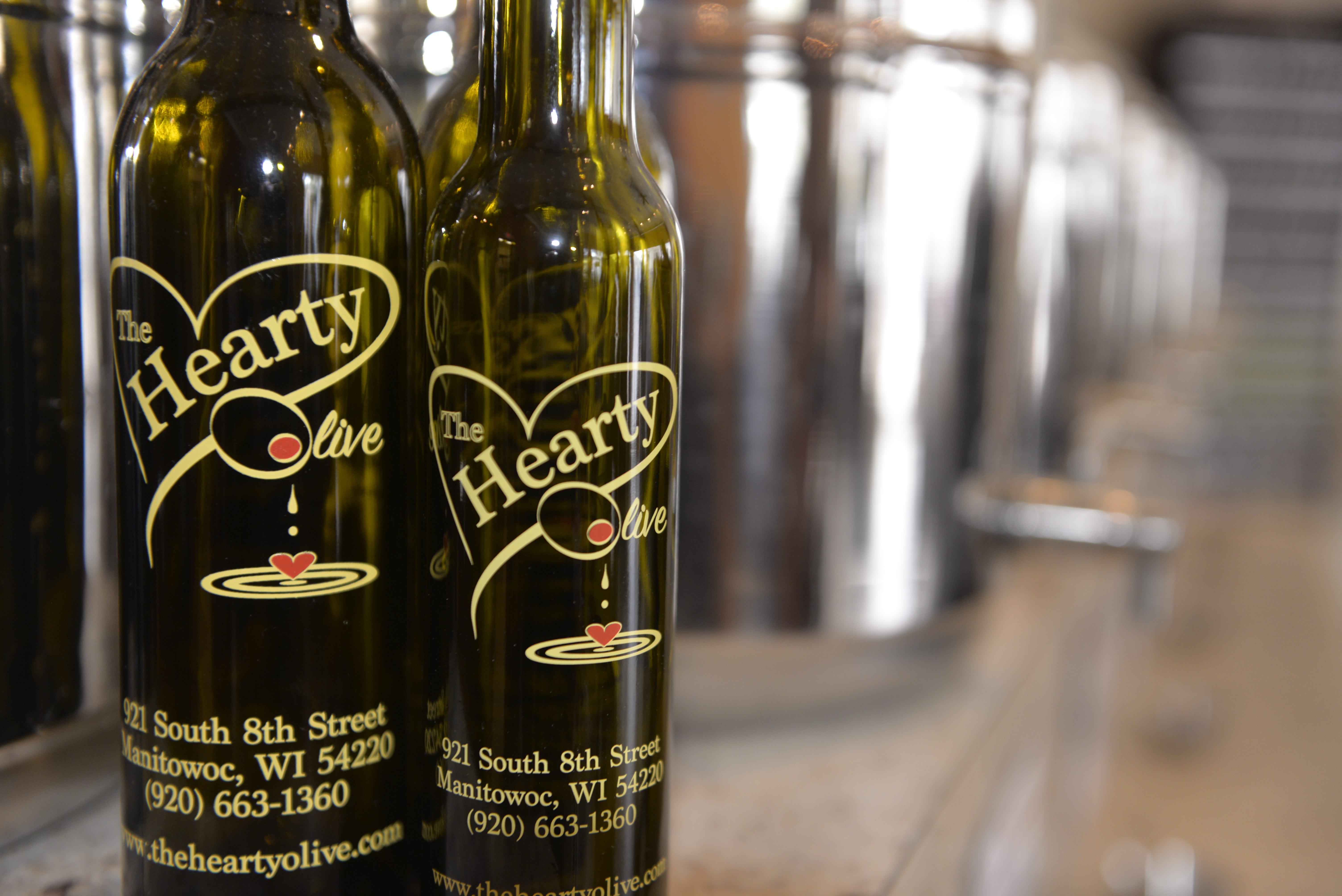 Olive oil store opening in Manitowoc