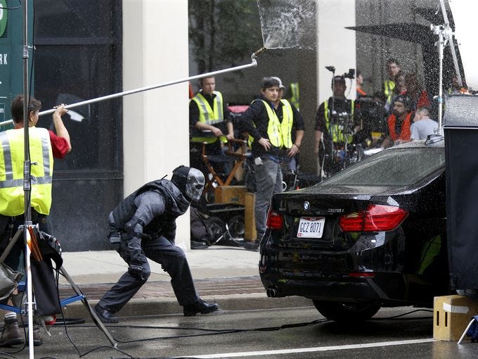 Bruce Willis seeks 'Reprisal' in Cincinnati starting Monday