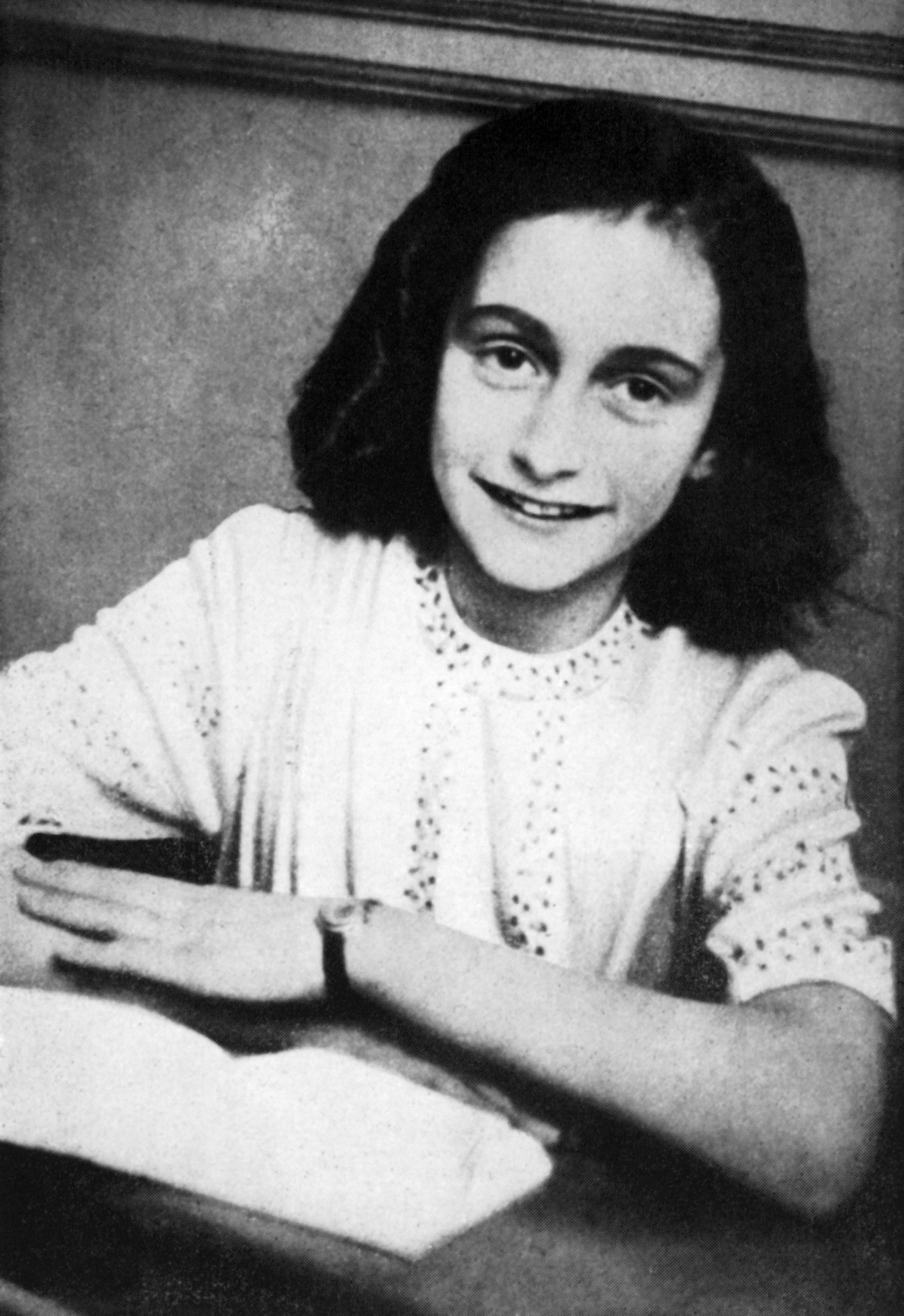 Researchers unearth link to Anne Frank at Sobibor site