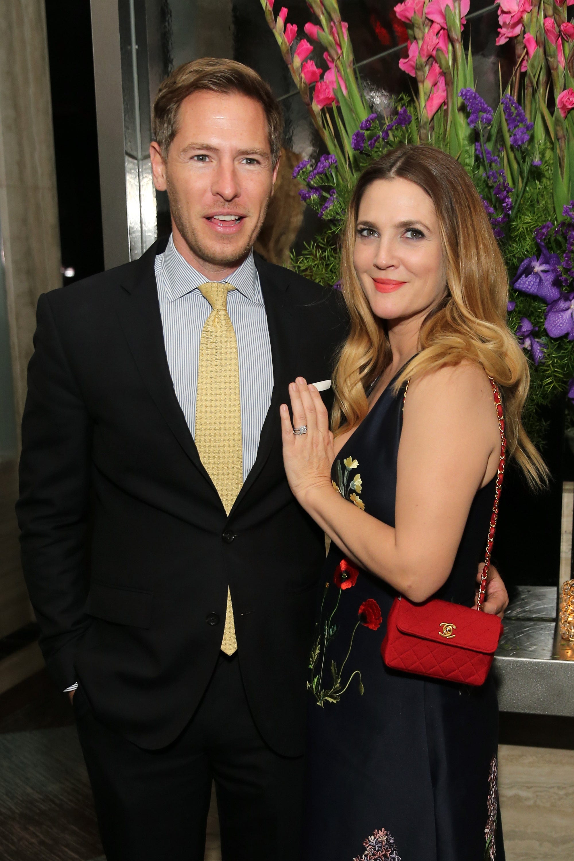 Reports: Drew Barrymore to divorce third husband wgrz