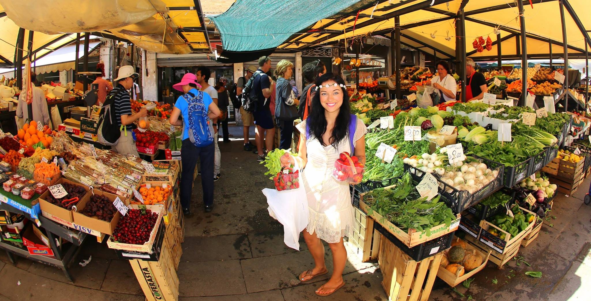 Blogger Anna Kate offers novel advice for travelers