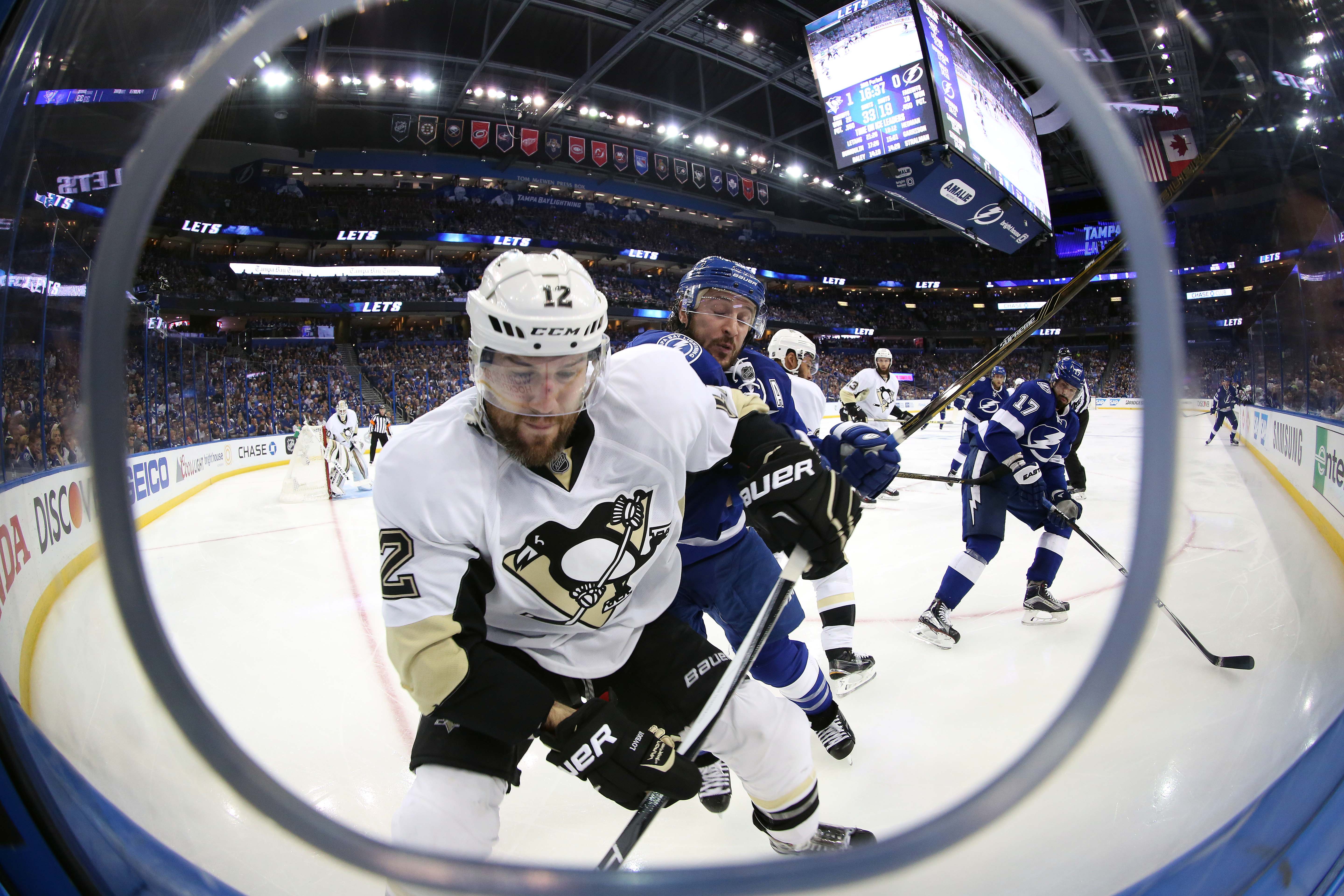 Go behind the scenes of NHL playoff teams in latest Showtime series