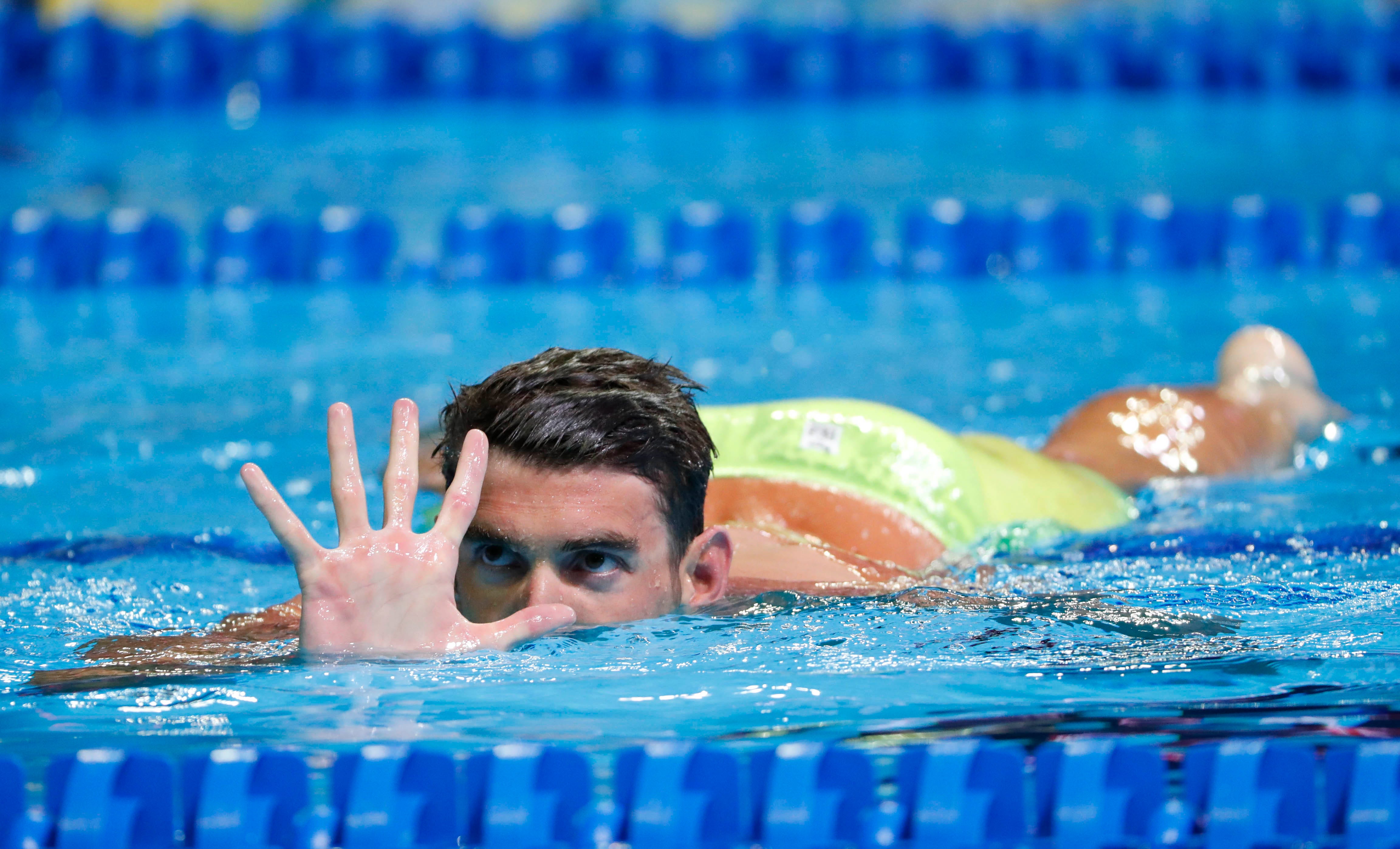 Michael phelps first olympic swim