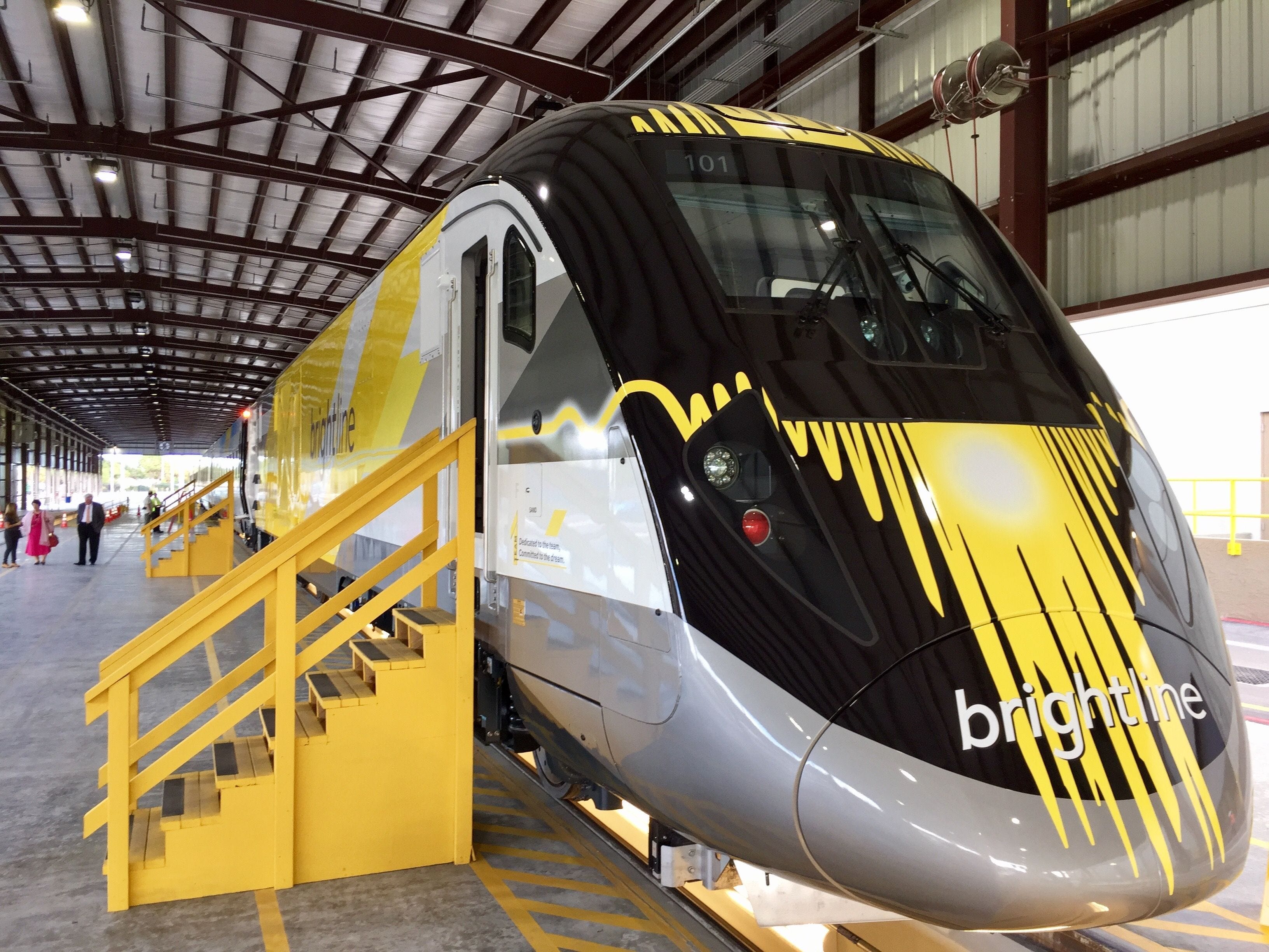 First look: New Florida passenger train unveiled
