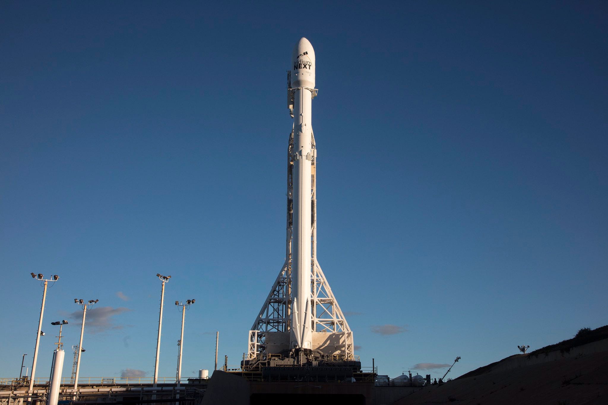 SpaceX Falcon 9 rocket launches, lands in California