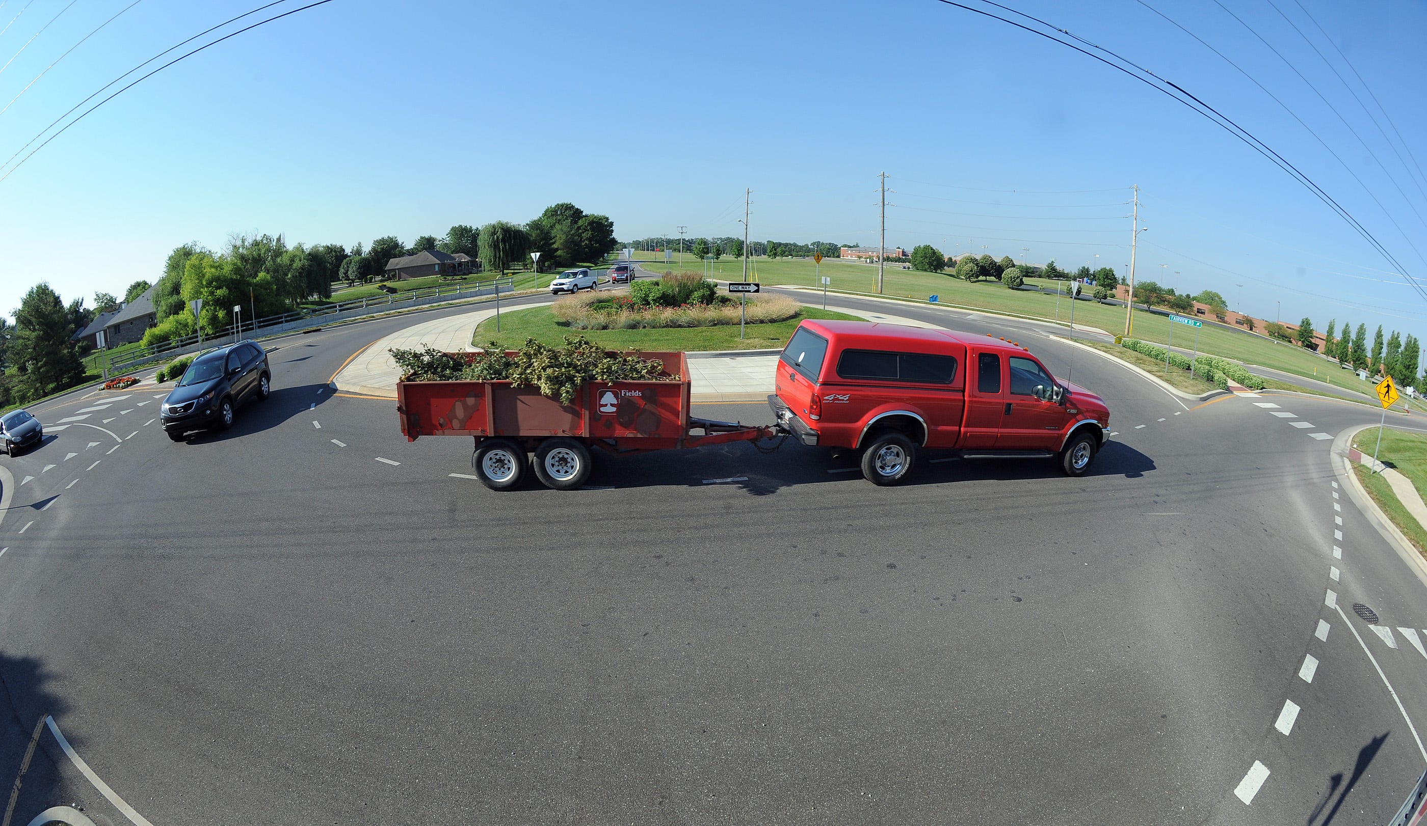 Bill gives big rigs more room on roundabouts