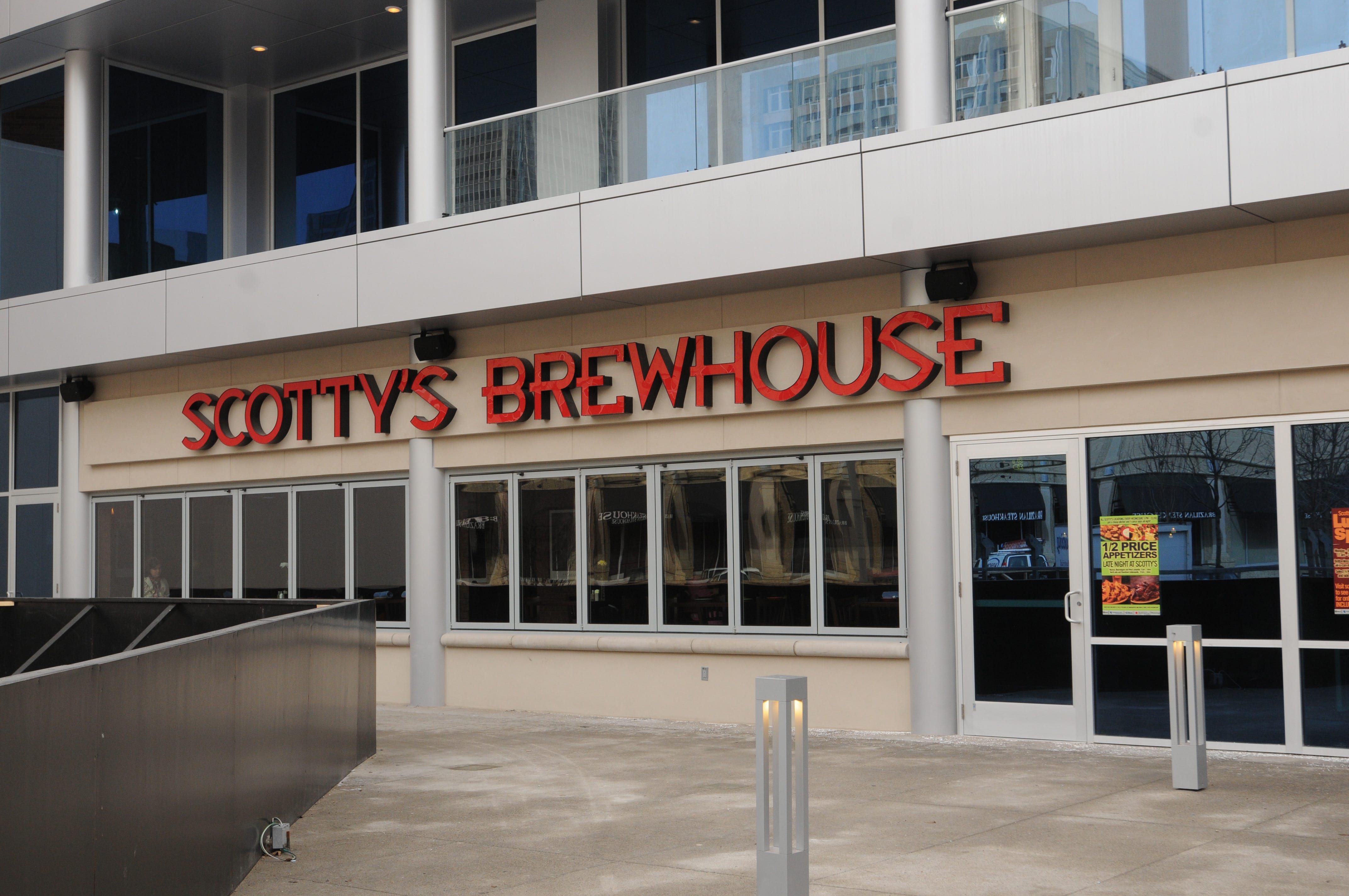 Scammer gets W-2s for all Scotty's Brewhouse workers