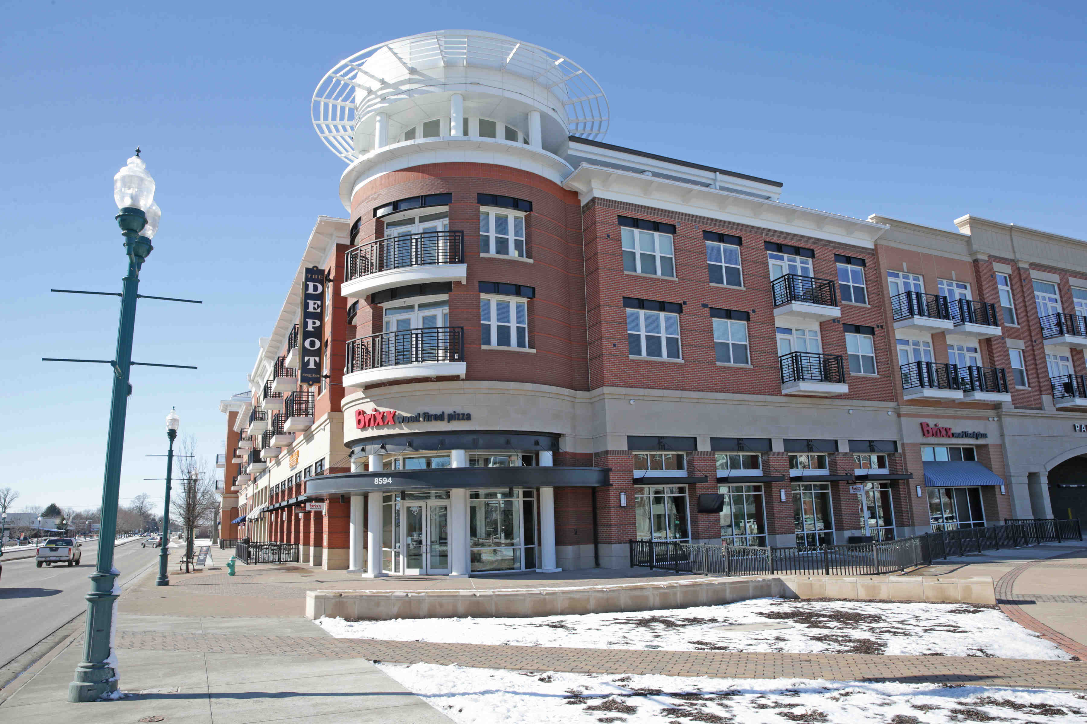 Who lives in downtown Fishers?