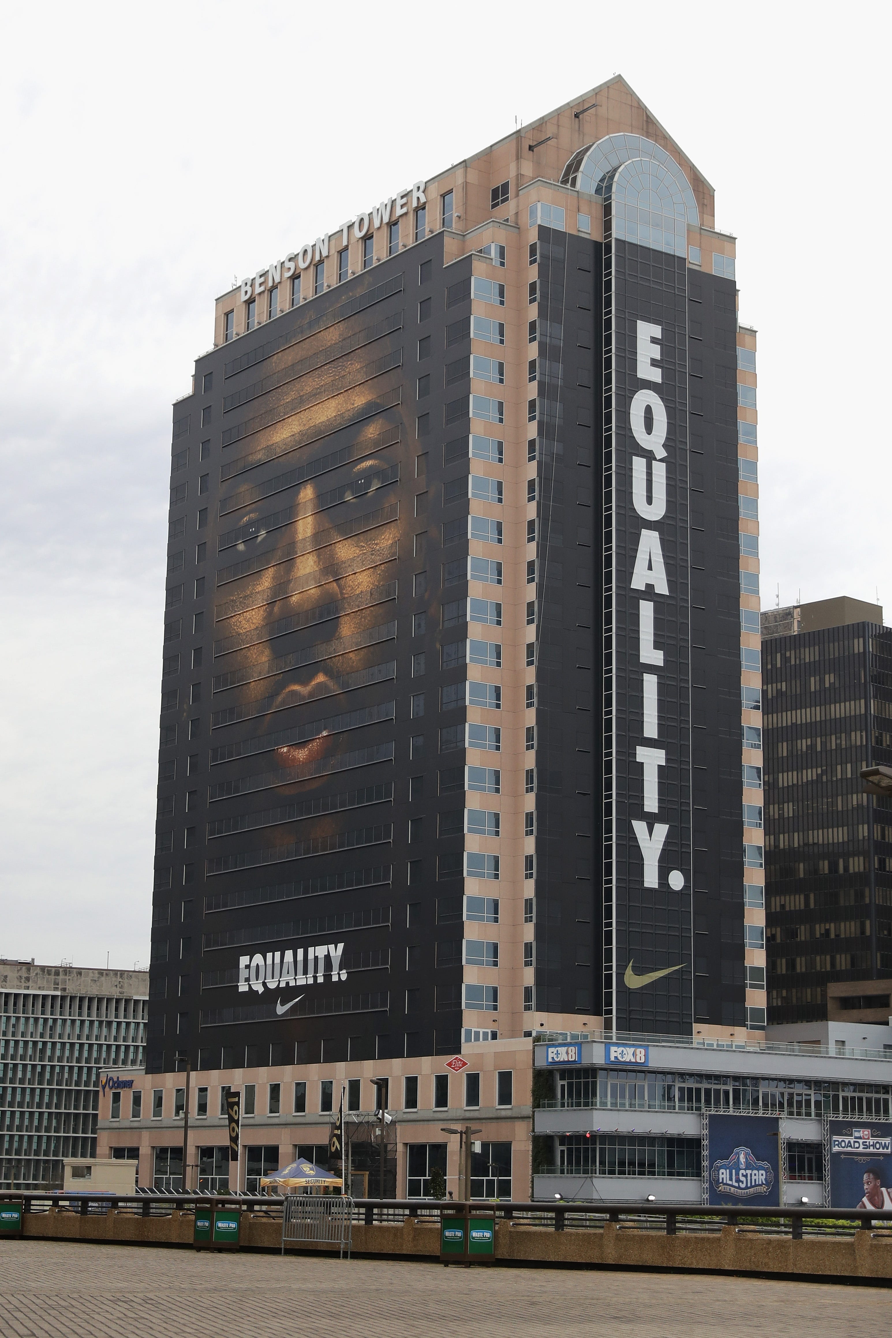 Anthony Davis the face of equality at All-Star weekend