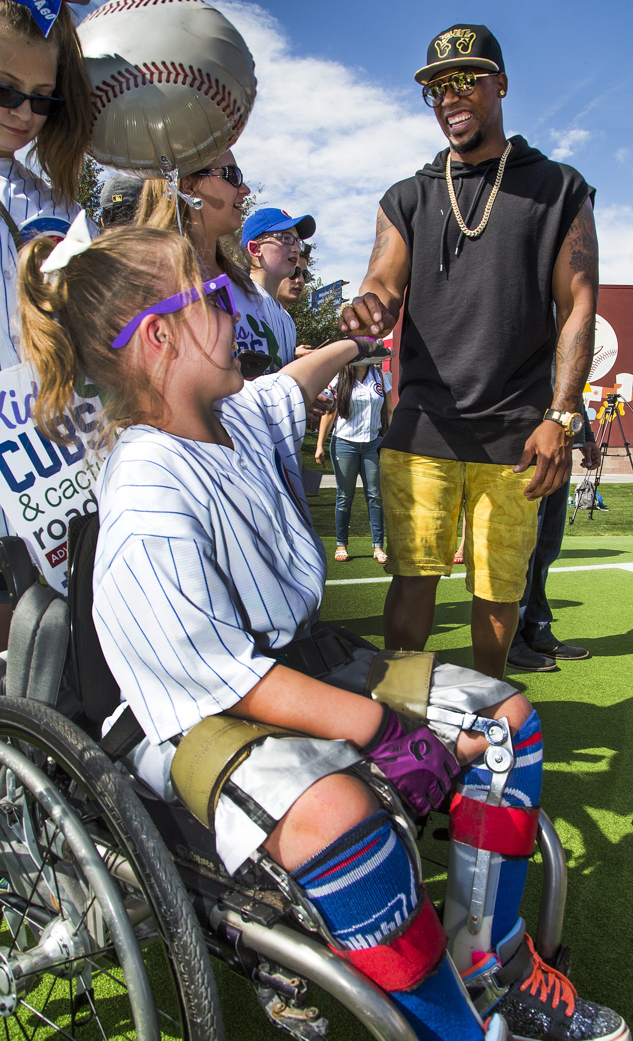 Young Chicago patients fly to Mesa to mingle with the Cubs at spring training