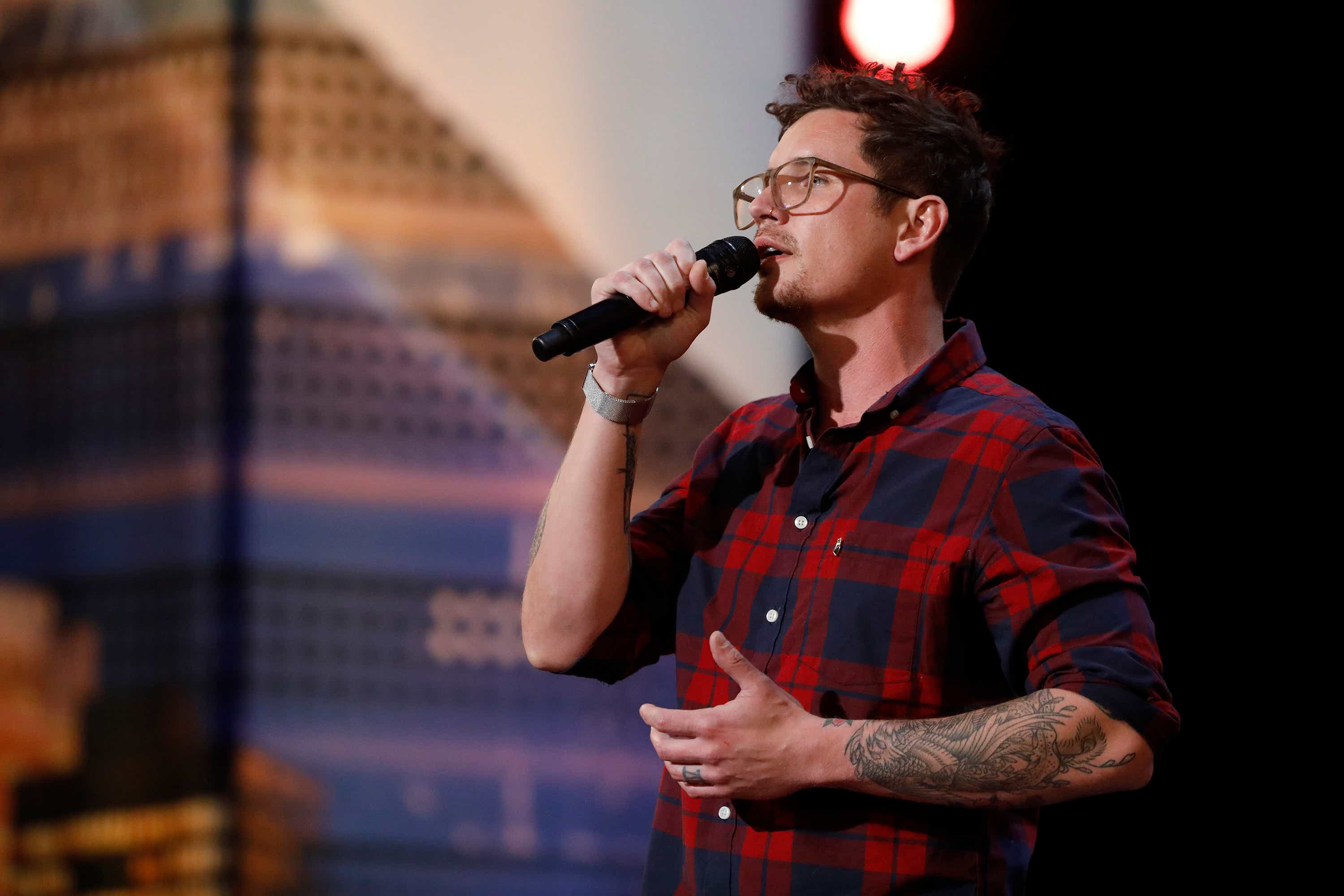 Agt Simon Cowell Tells Michael Ketterer He D Love To Give Him 1m