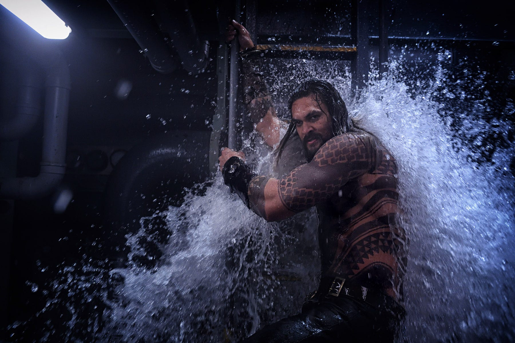 Aquaman discount cool water