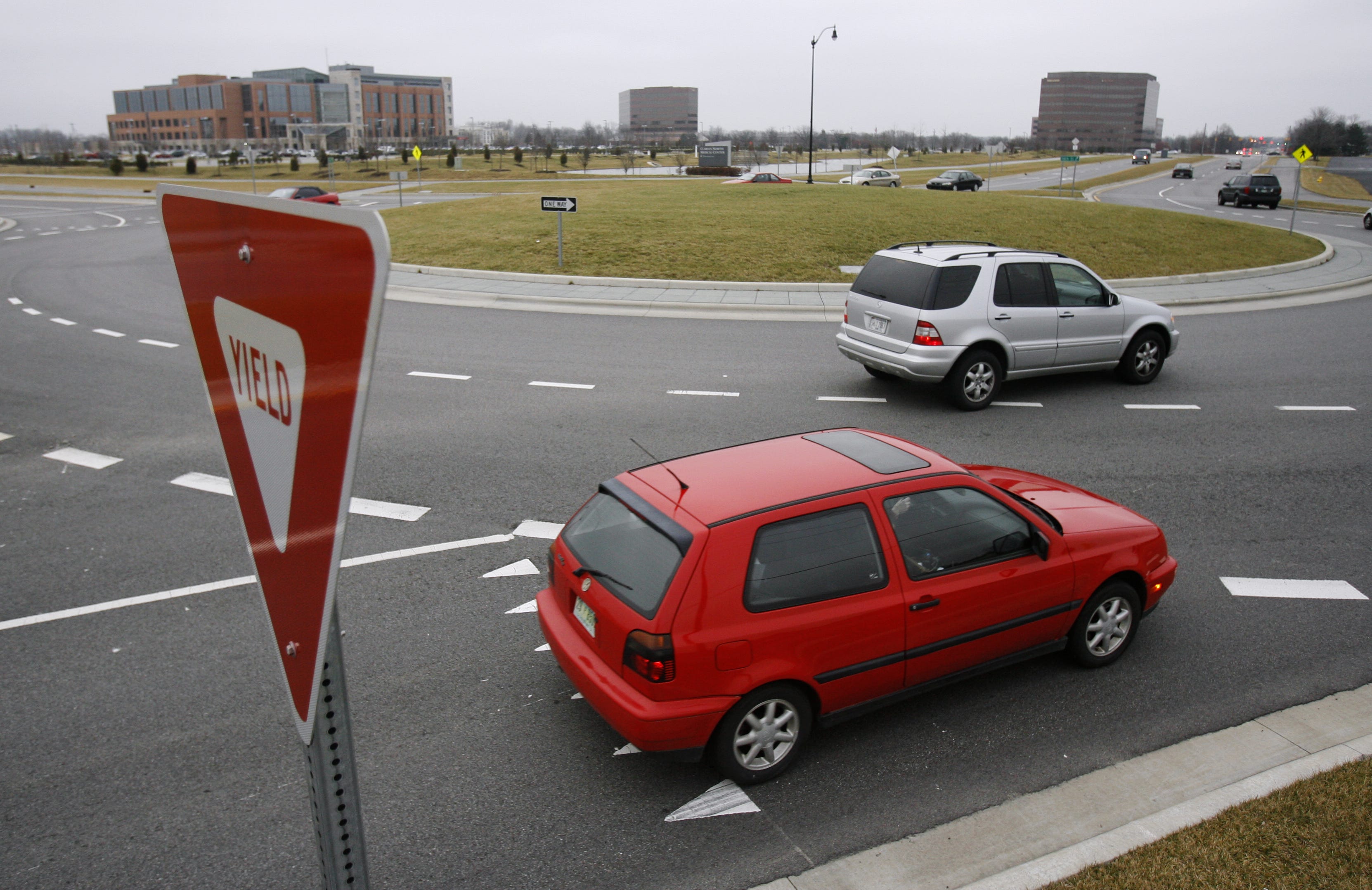 Carmel nixes idea for turn signals in roundabouts