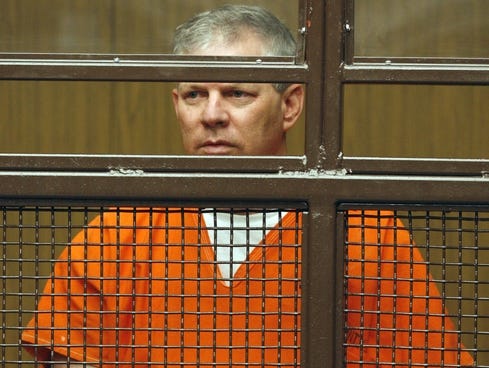 Former baseball player Lenny Dykstra is scheduled to be sentenced by a federal judge for hiding and selling sports memorabilia and other items that were supposed to be part of his bankruptcy filing. Prosecutors are asking for a 2��-year sentence, thou