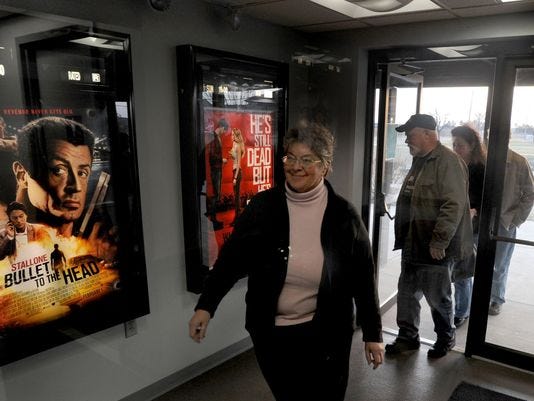 GAN MIL MOVIE THEATERS 031513