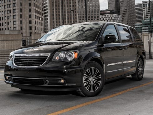 Chrysler aims for a minivan that isn't embarrassing to drive
