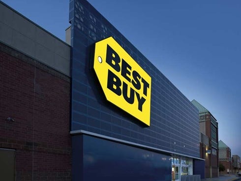 Best Buy is extending an iPhone trade-in offer.