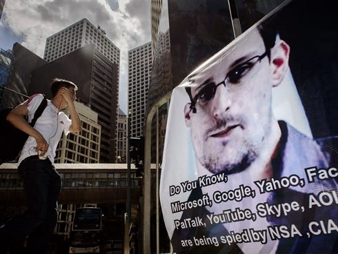 A banner in Hong Kong expresses support for Edward Snowden, the National Security Agency leaker now on the run.