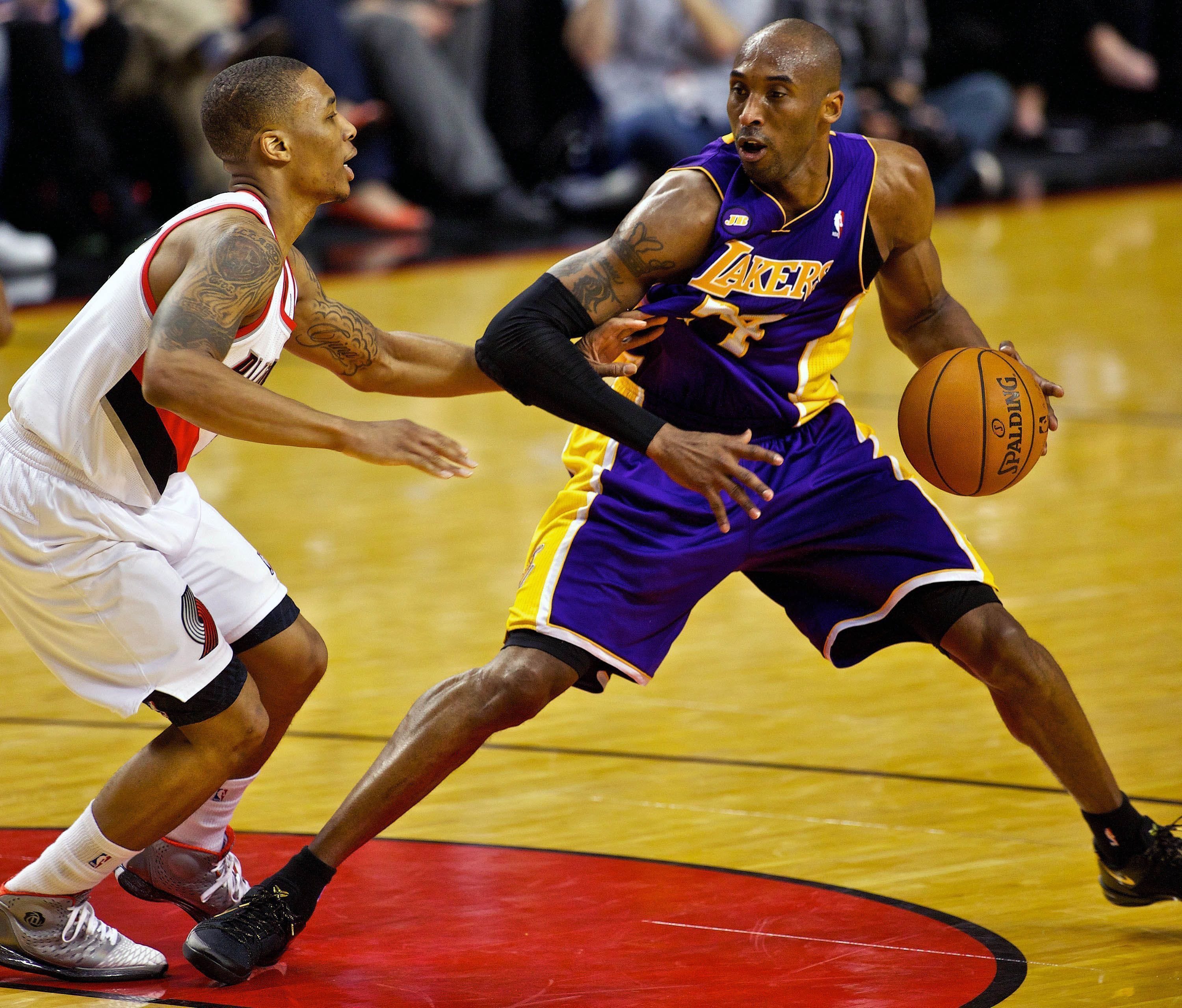 Kobe shop step back