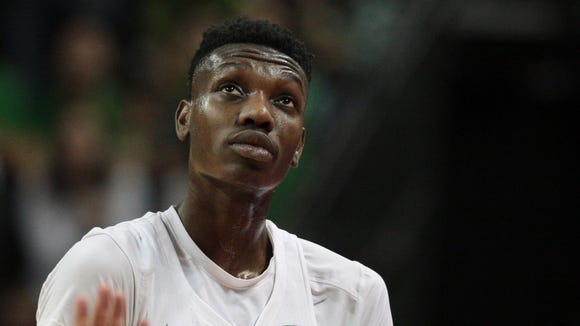 Oregon Ducks player Chris Boucher done for season with torn ACL