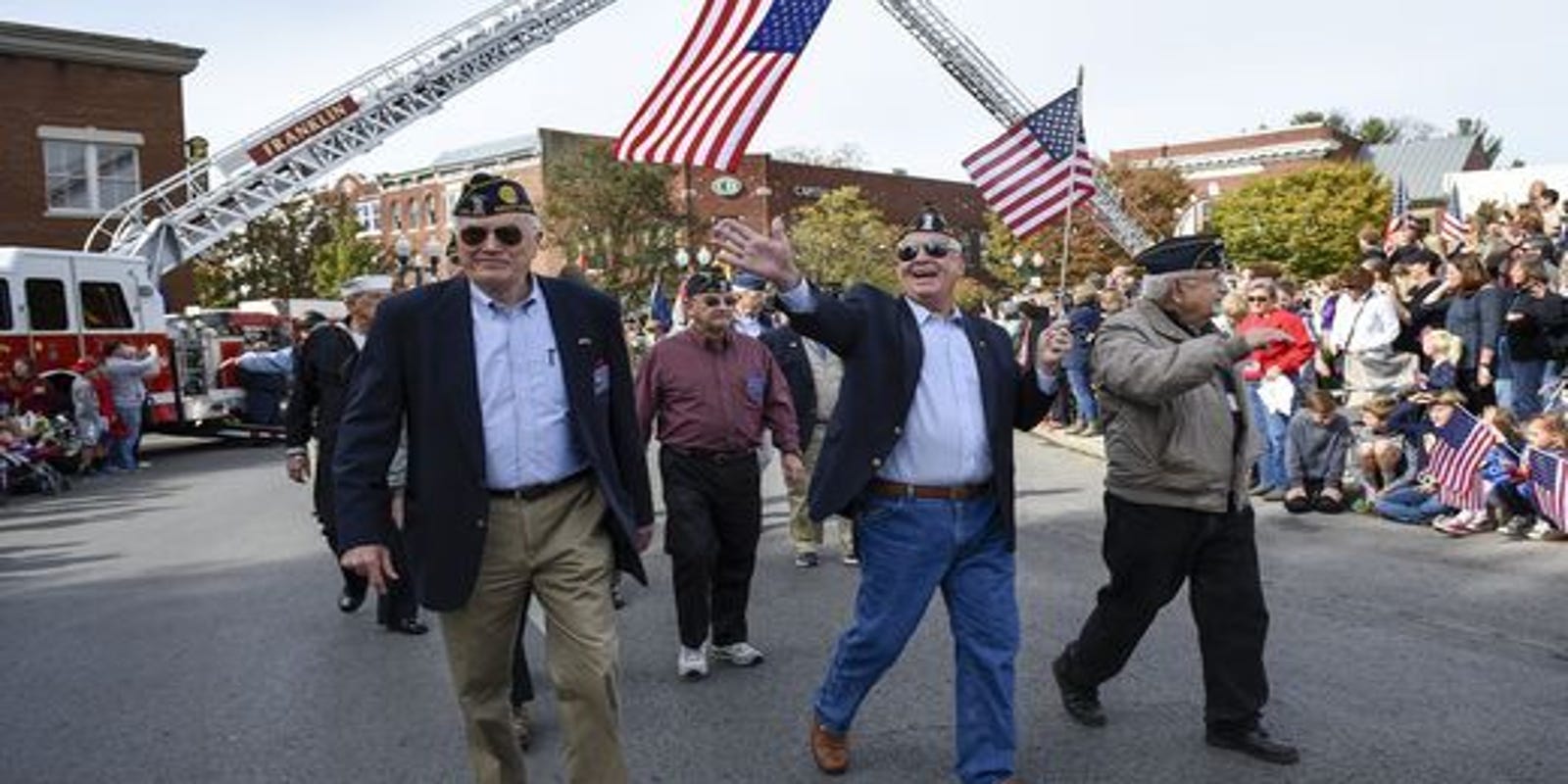 More Than 20 Veterans Day Freebies Plus Some Great Discounts