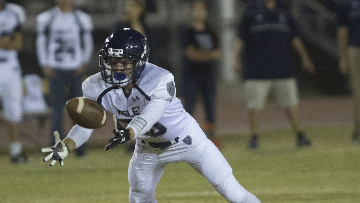 Top 10 high school football receivers in Arizona 2015