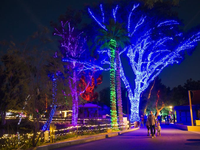 Phoenix Zoolights and Los Noches de las Luminarias return for 2016