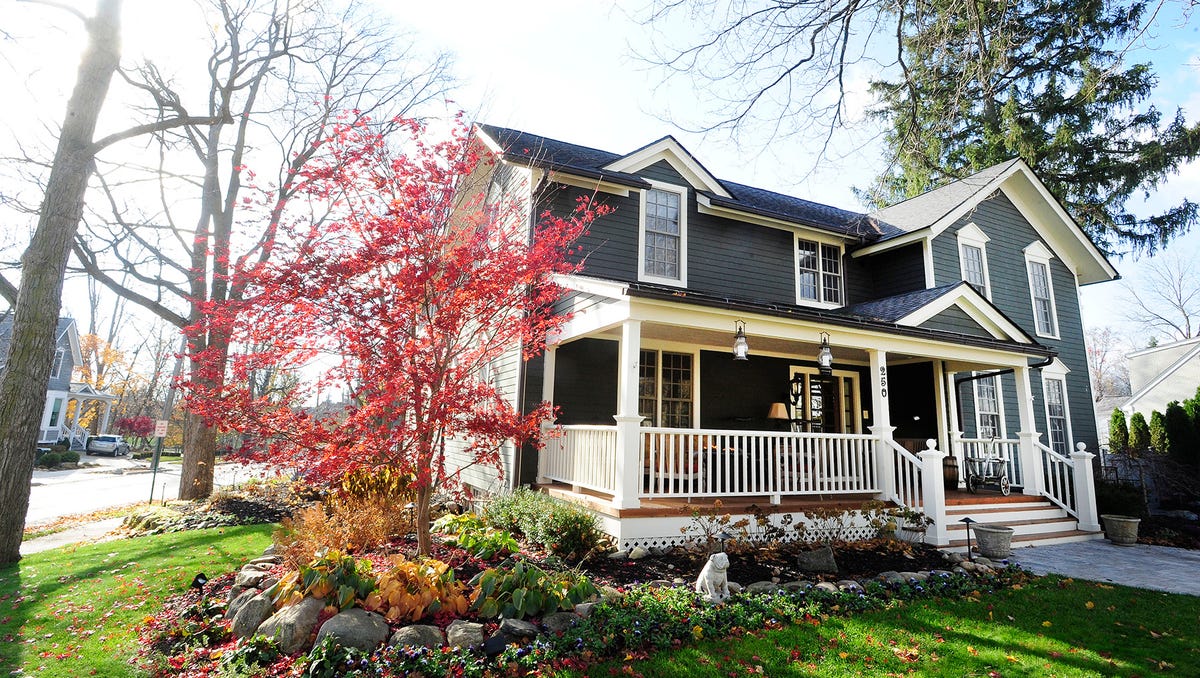 124yearold Victorian house part of Northville Holiday Home Tour
