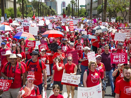 Thousands march west on Washington toward the Capitol