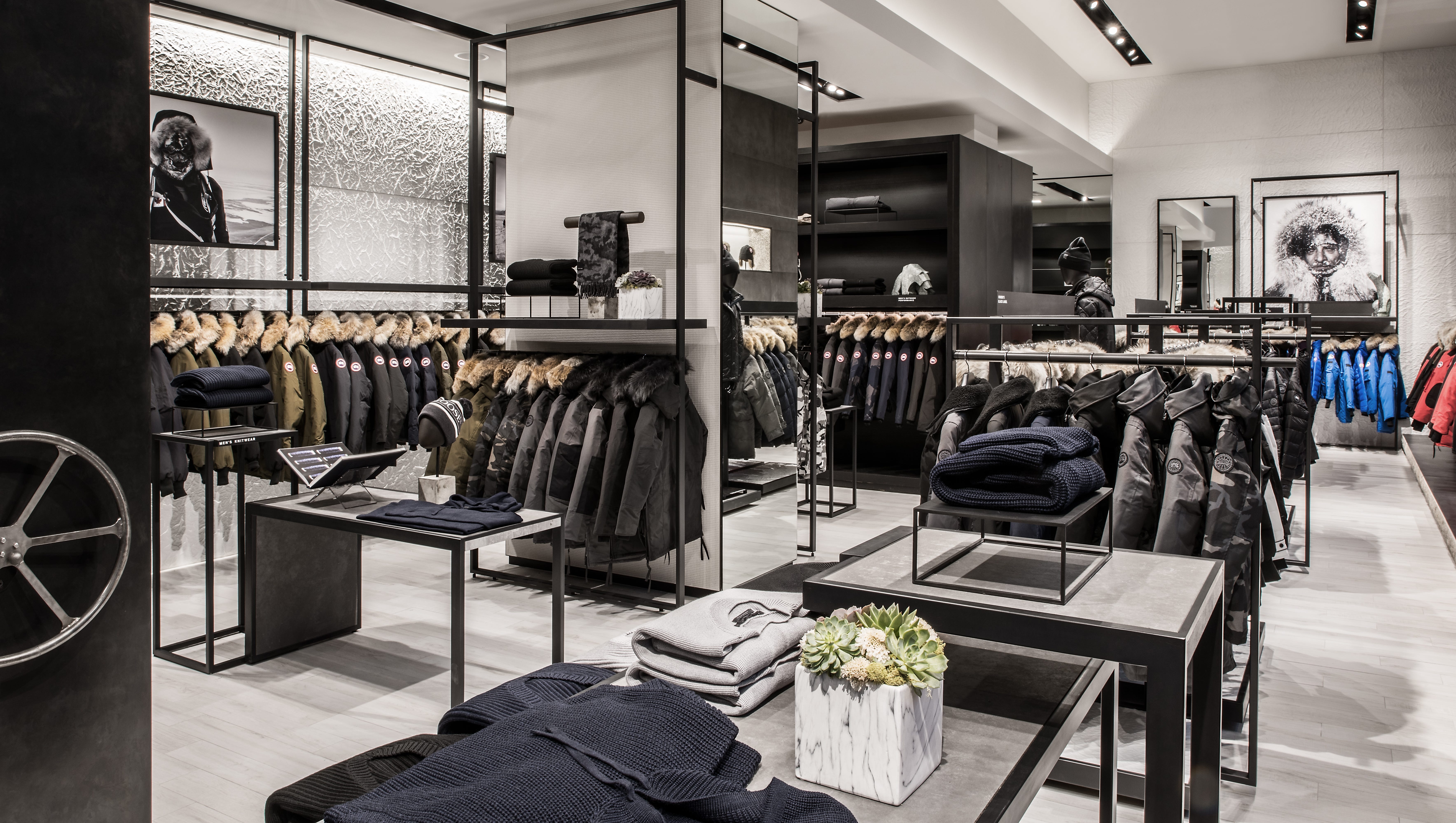 canada goose chicago store hours