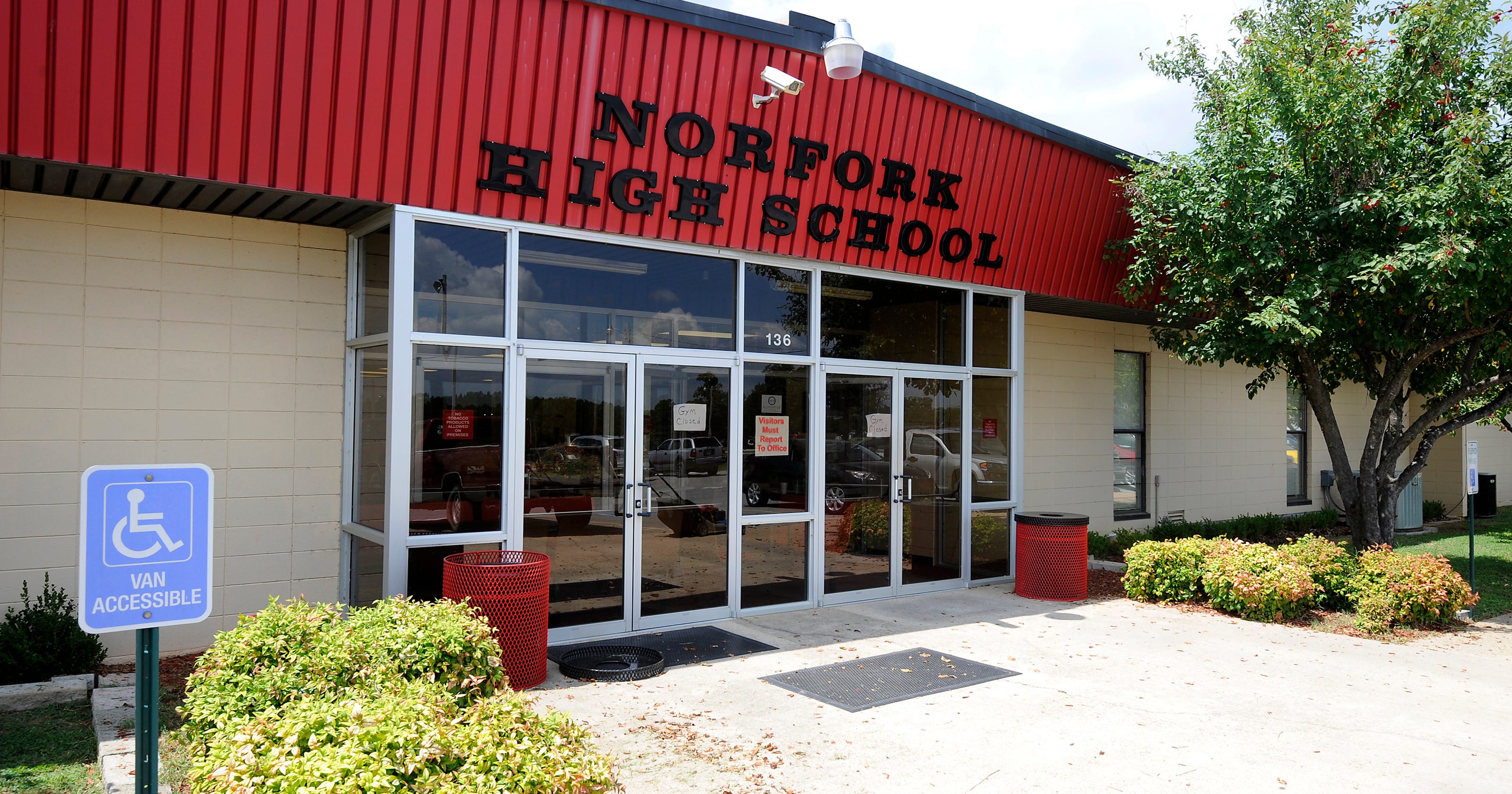 Norfork High School goes to college