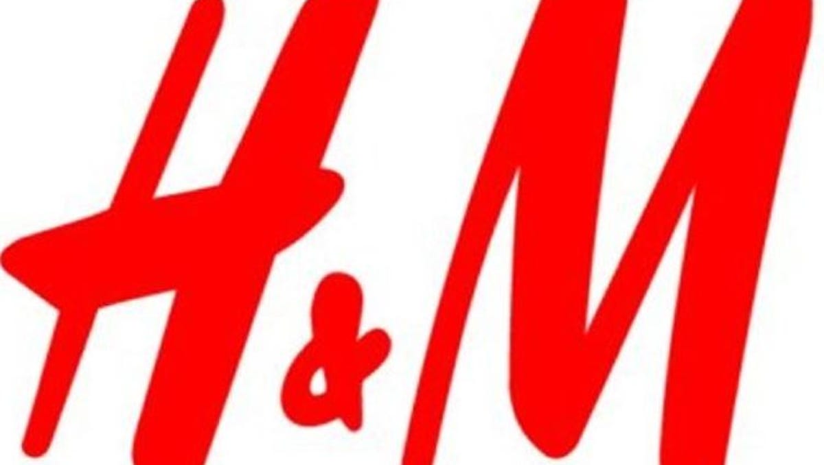 16 дем. Бренд h m. H&M значок. Эйч энд эм логотип. Логотип магазина HM.