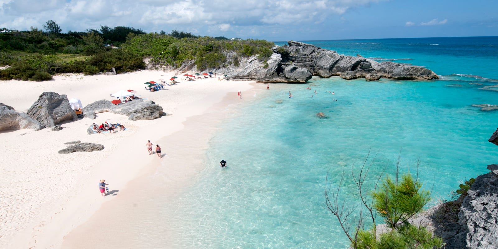 Bermuda set to drop quarantine, post-arrival testing requirements for vaccinated visitors Bermuda set to drop quarantine, post-arrival testing requirements for vaccinated visitors