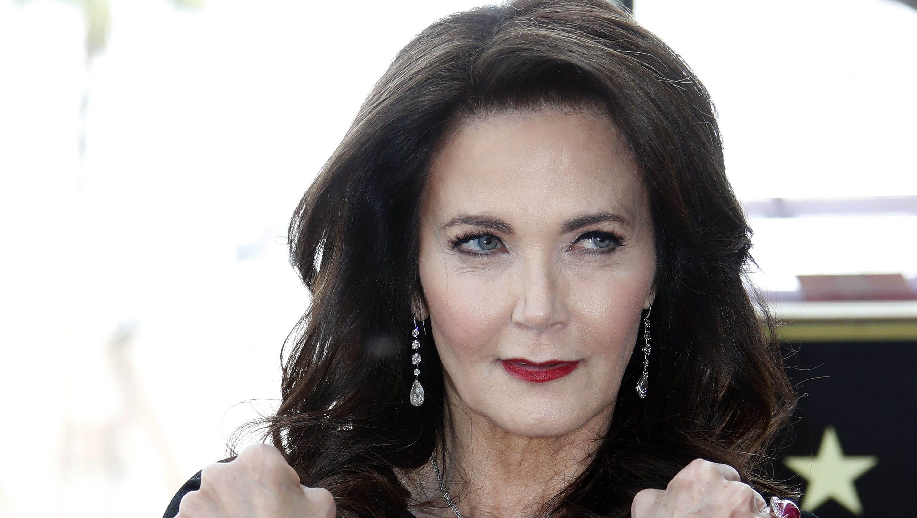 'Wonder Woman' Lynda Carter gets Hollywood star