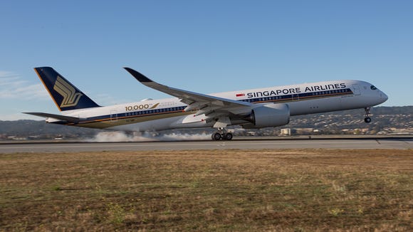 El primer vuelo sin escalas de Singapore Airlines desde Singapur.